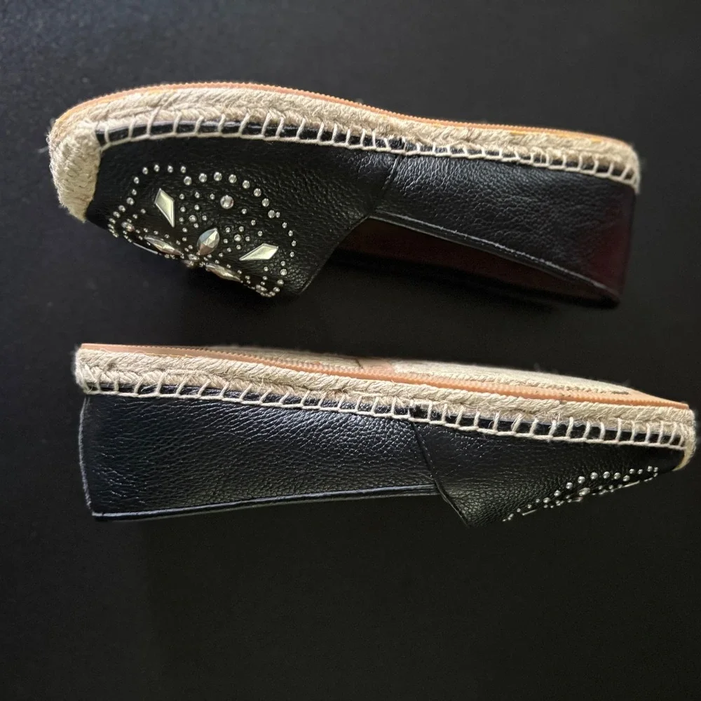 Black leather espadrille Brighton bedazzle silver stud design size 8 flats